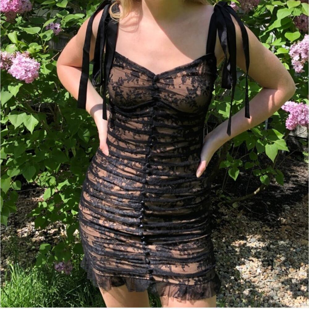 EUC $225 For Love & Lemons Black Lace Tie Sleeve Dolly Mini Dress - Picture 4 of 11